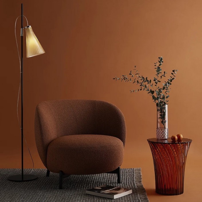 Lampadaire K-LUX structure noire abat-jour jaune clair Kartell - Valente Design - mise en scène