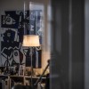 Lampadaire Lumière XXL Aluminium abat-jour blanc Foscarini - Valente Design éclairé mise en scène