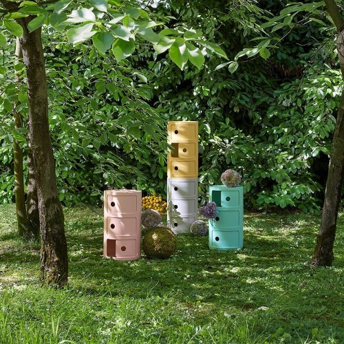 Meubles Componibili Bio 3 Portes Kartell - Valente Design - dans jardin