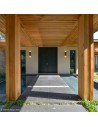Applique Simply Pillar Medium up/down PVD Concept - Valente Design - mise en scène porche
