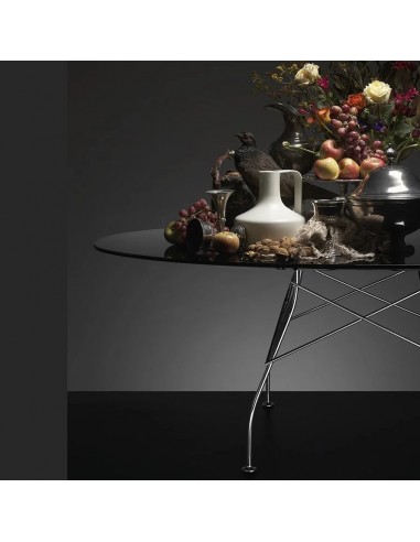Table Glossy Marble Oval structure chrome - plateau marbre noir - Kartell Valente Design - mise en scène