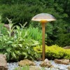 Borne Fungy laiton vieilli Royal Botania - Valente Design - éclairée dans jardin