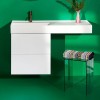 Tabouret MAX-BEAM vert Kartell - Valente Design - dans salle de bain