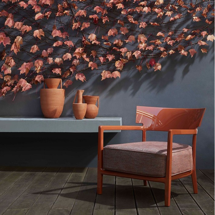 Fauteuil CARA ROUILLE/ROUILLE SOLIDE Kartell - Valente Design - dans entréé