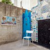 Chaise CATWALK MAT blanc Kartell - Valente Design - sur terrase