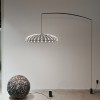 Suspension Skynest Motion anthracite Flos - Valente Design - éclairée dans salon