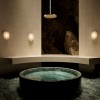 Appliques LIGHT ME TENDER VERTICALE DCW Editions - Valente Design - autour de la baignoire