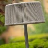 Lampadaire ROP&STRIP réglable - Les Jardins - Valente Design - détail abat-jour - dans jardin