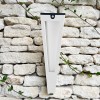 Applique torche solaire TINKA blanc - Les Jardins - Valente Design - posée en applique sur mur en pierre