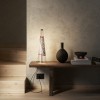 Lampe à poser Cono di Luce rouge - Lodes - Valente Design - éclairée dans salon