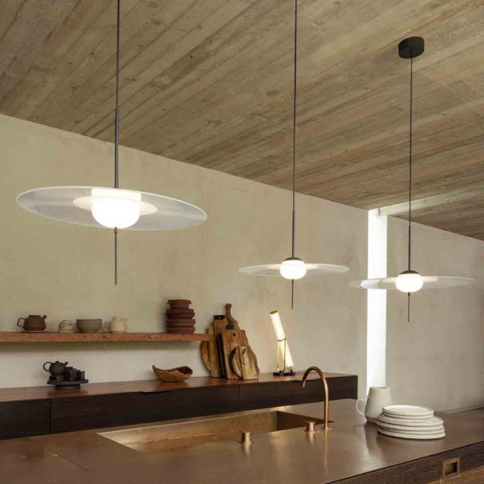 Suspensions MONO L500 - DCW Editions - Valente Design - éclairées dans cuisine