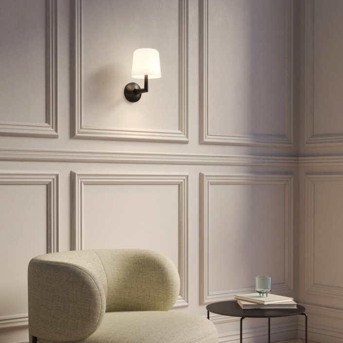 Applique murale Ella Wall - Astro - Valente Design - mise en scène dans salon noir
