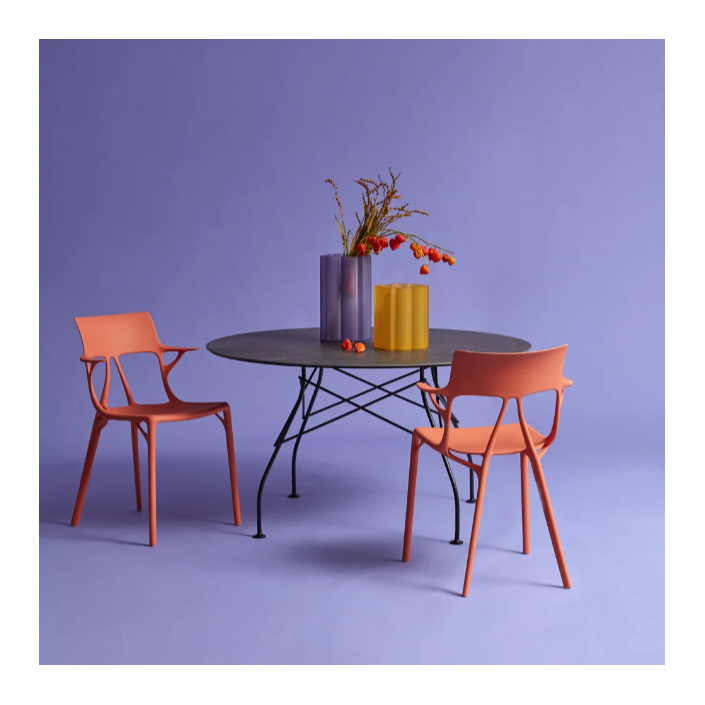 Chaise A.I. Kartell et Philippe Starck - Valente Design - mise en scène