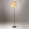 Lampadaire Artemide Choose Terra  papier parchemin couleur beige vue d'ensemble