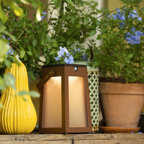 Lanterne solaire Tinka - Les jardins - aluminium corten