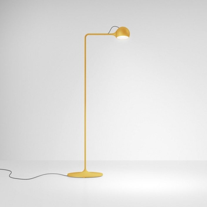 Lampadaire Ixa reading - Artemide - finition jaune
