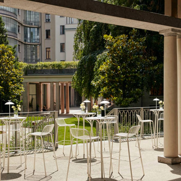 Table haute Hiray - Kartell - finition blanc