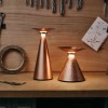 Lampe à poser Etincelle - Hisle - cuivre -  Haute brossé - Large martélé