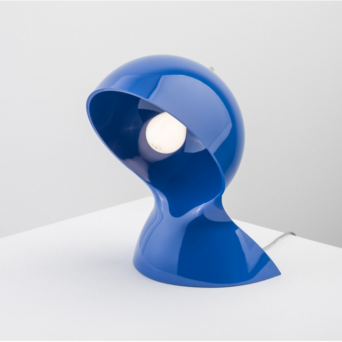 Lampe de table Dalù - Artemide - finition Bleu Klein