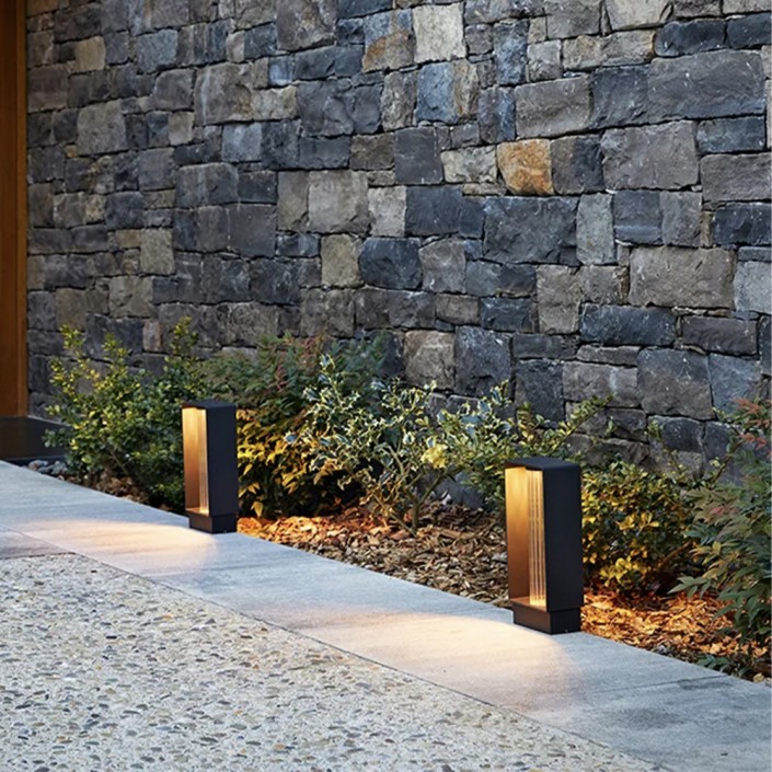 Borne de jardin Frame