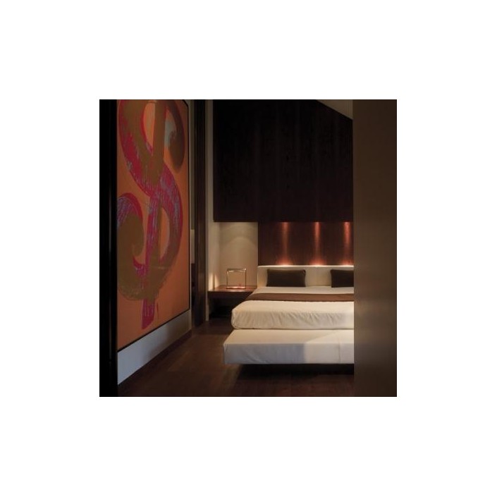 Lampe de table Maria inox brillant mise en scène Viabizzuno - Valente Design