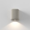 Applique d'extérieur Brixham Wall Single d'Astro Lighting finition béton gris allumée de face