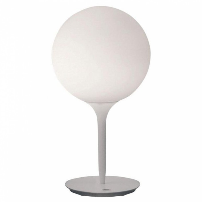 Lampe de table Castore 25  mise en scène éclairage  Artemide 