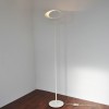 Lampadaire Cabildo LED allumé Artemide