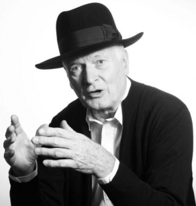 Kenneth Grange